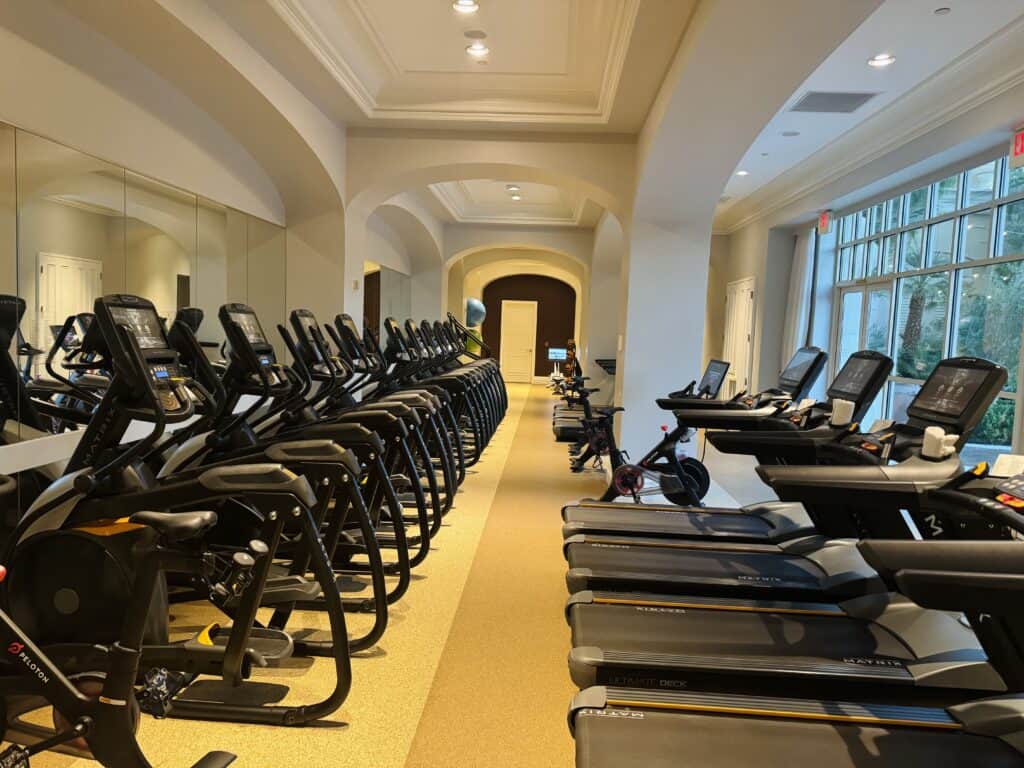 Gym Four Seasons