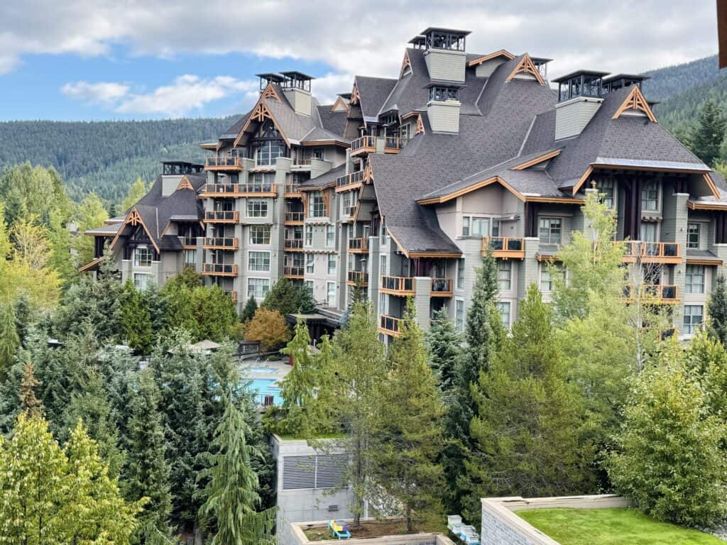Hotel Four Seasons in Whistler